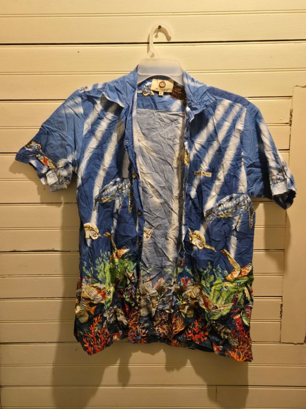 Jo Anns Hawaiian Shirt Mens L Blue Tropical Fish Short Sleeve Button Up Nassau